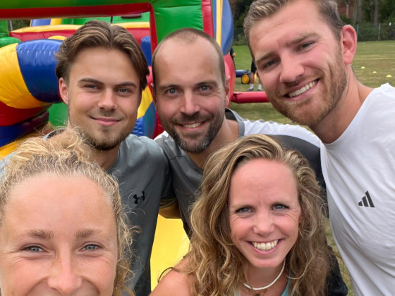 14 uur roeien voor Spieren voor Spieren- Blaise Pascal College/boot 10