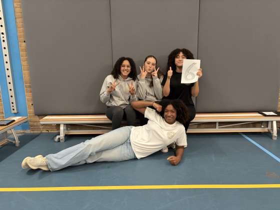 14 uur roeien voor Spieren voor Spieren- Blaise Pascal College/boot 6