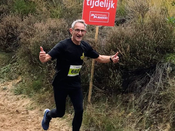 Dick Johan loopt voor Spieren