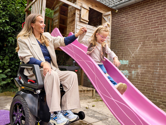 All Access Embleem — Elke plaat helpt, elke spier telt.