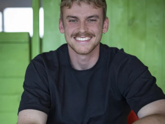 Da's pech, Teun's snor weg