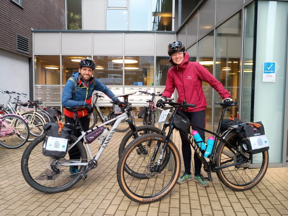 Samen bewegen we bergen - Kerstkaarten voor spieren!